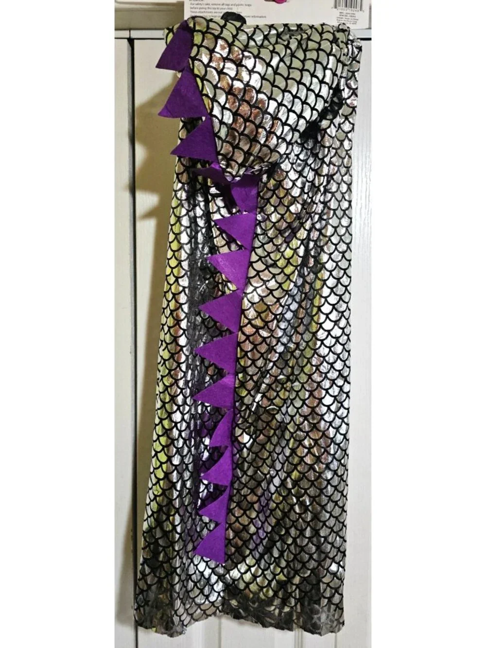 Silver Purple Scale Dragon Dinosaur Hooded Cape Halloween Dress Up Castle Kids